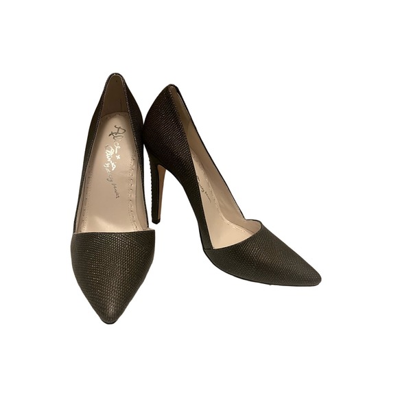 Alice + Olivia Shoes - Alice & Olivia Dina  leather glitter accent pumps size 9  new shoes heels